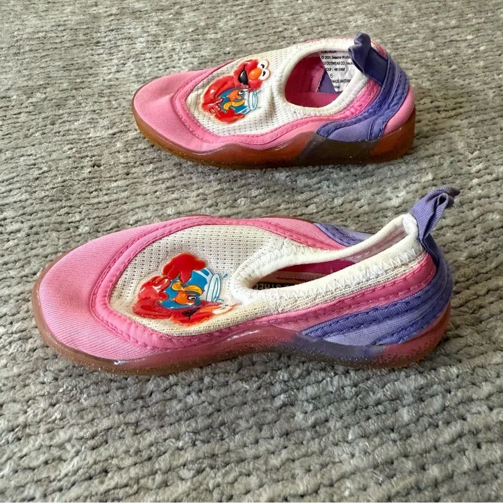 Sesame Street Elmo Aqua Water Shoes Pink Purple Slip-On Kids Size 6‎ Y2K